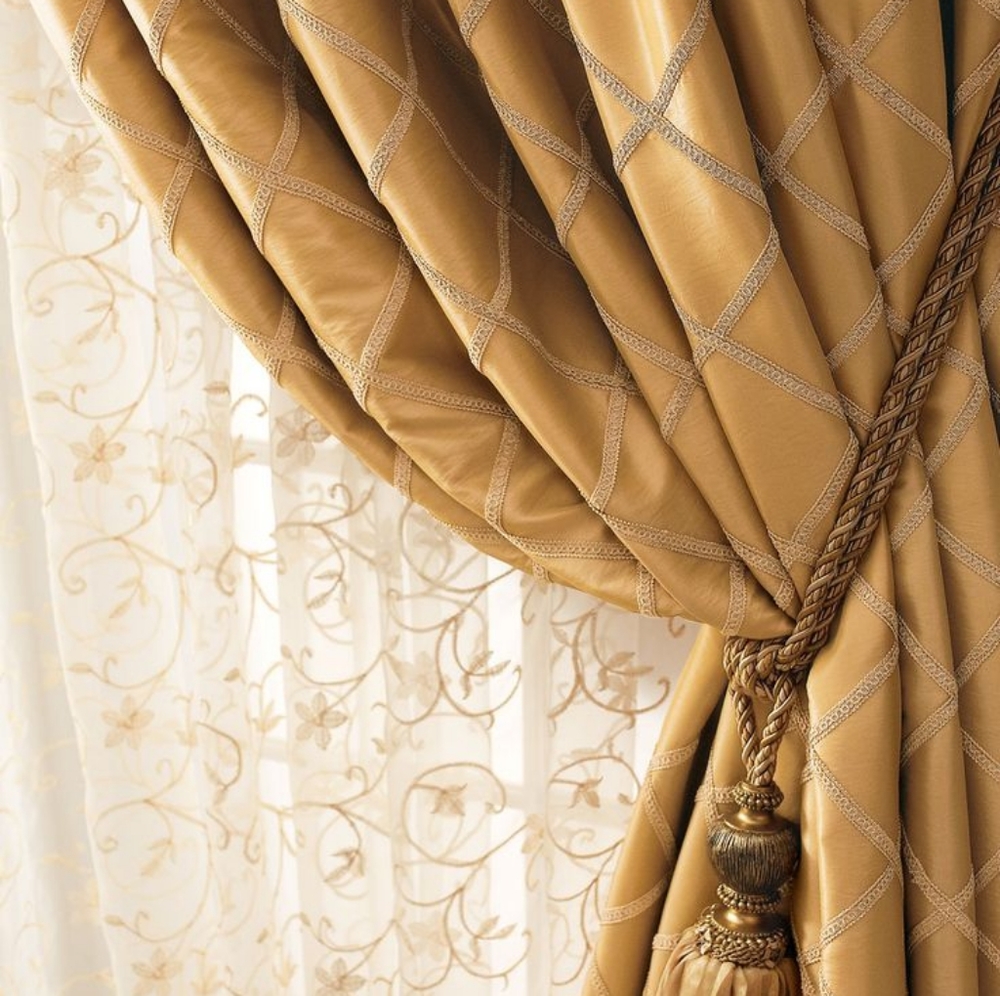 SET OF 4 HORCHOW ANTIQUE GOLD CURTAIN TIE BACKS